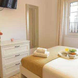 Letmalaga Economy Menita Málaga